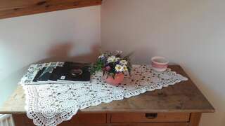Комплексы для отдыха с коттеджами/бунгало Rezidence Kurzeme Какиши Отдельный бревенчатый дом (терраса)-10